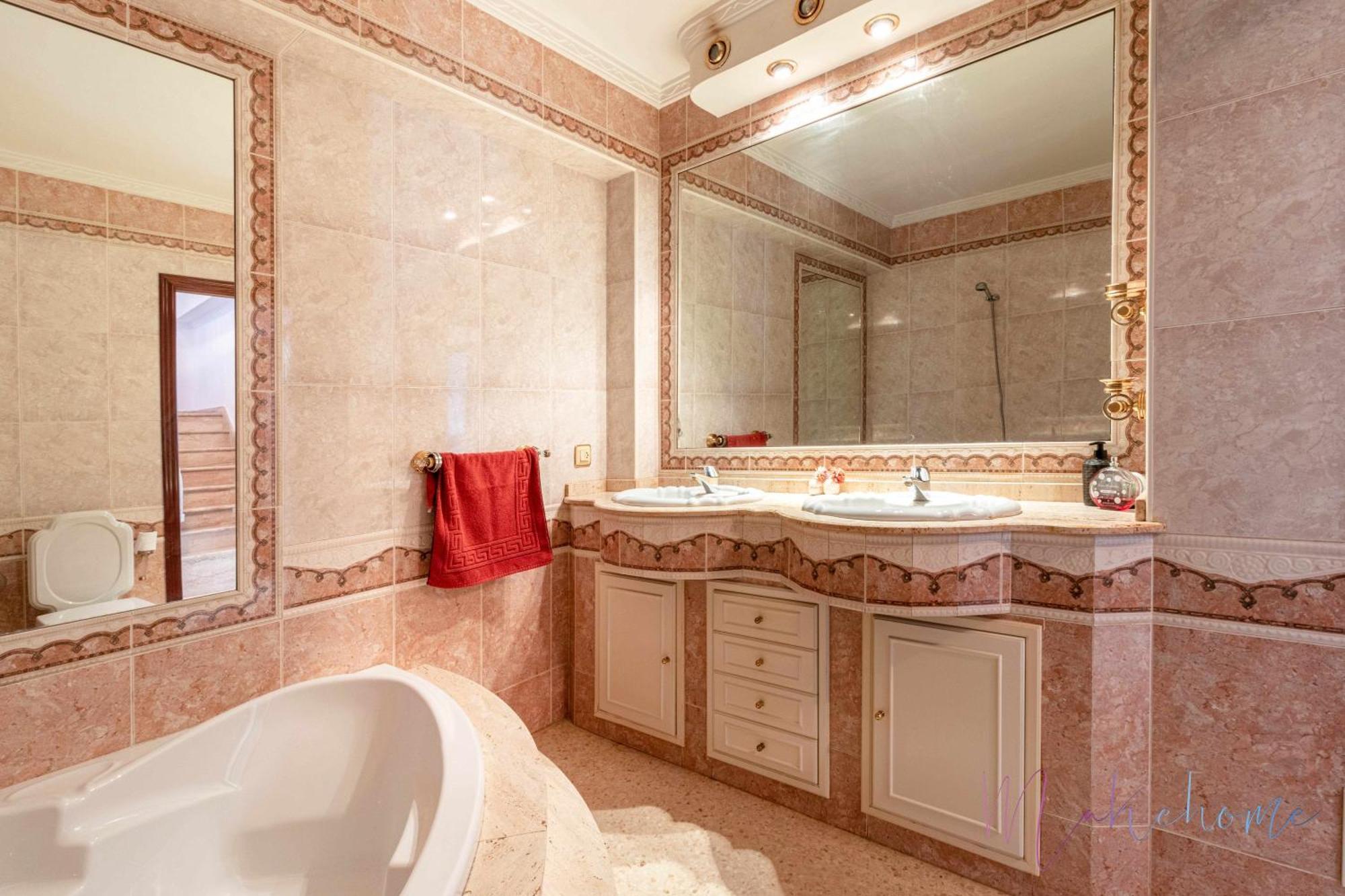 Casa Grande Piscina Y Garaje Vakantiehuis Aljaraque