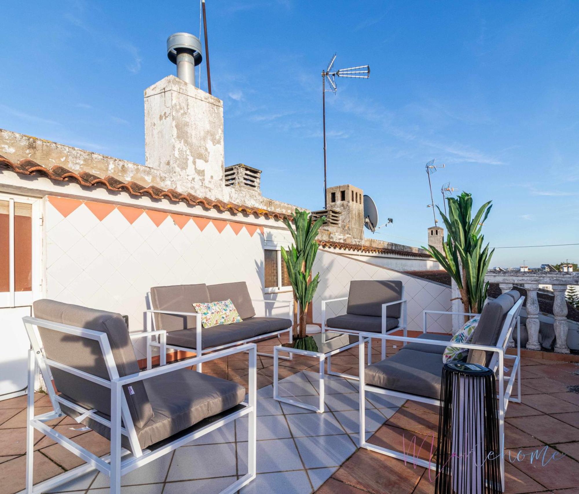 Casa Grande Piscina Y Garaje Aljaraque